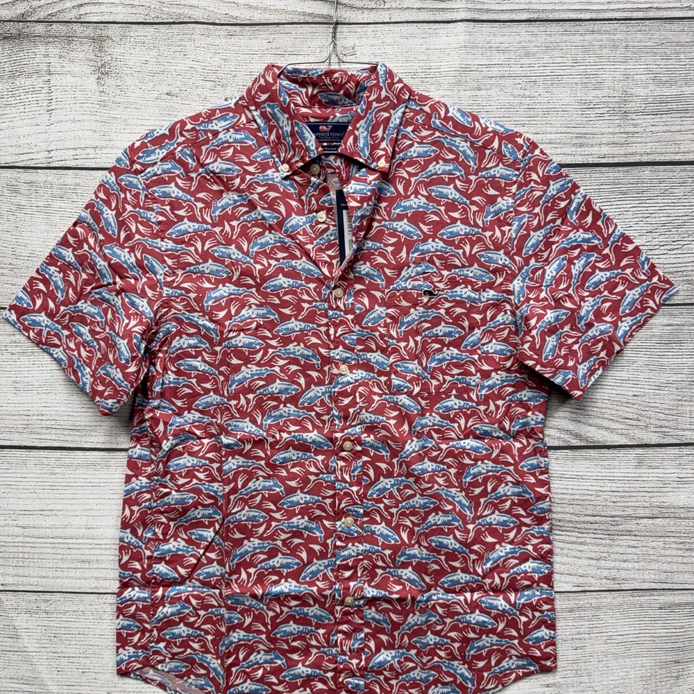 NEW Vineyard Vines Shirt Mens S Short Sleeve Tucker Shark Print Classic Fit